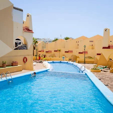Two Bedrooms In Appartamento Costa Adeje (Tenerife)