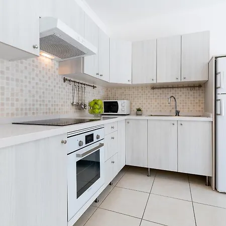 Appartamento Two Bedrooms In *